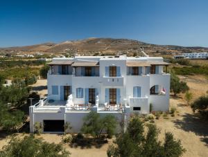 Bluefox Apartments Naxos Greece