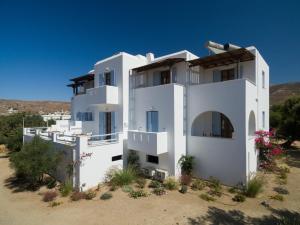 Bluefox Apartments Naxos Greece