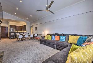 Slopeside Solitude Condo - Walk to Ski Lifts!