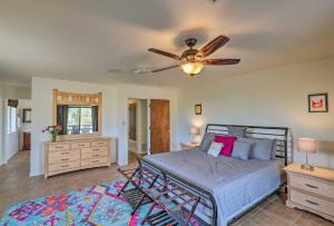 Elgin Home with Mountain Views about 3 Miles to Wineries