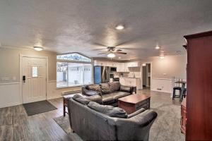 Wellsville Home 13 Mi to Utah State University!