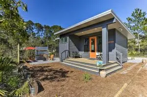 Mid-Century Modern Beach Cottage with Fire Pit! - 锡格罗夫海滩