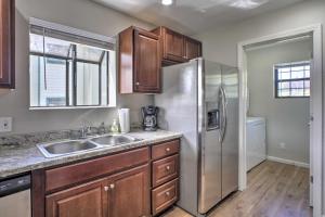 Less Than 1 Mi to Branson Strip Condo on Golf Course!