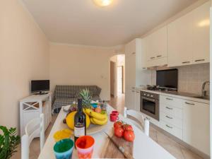 Bright Apartment asia Near The Beach In Otranto