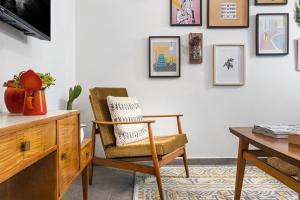 One-Bedroom Apartment room in Urban Luxe Apartment - Central TLV by Sea N' Rent