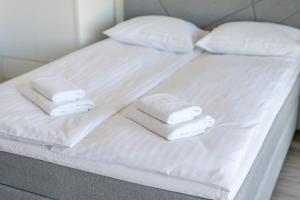 Apartamenty Flamingo by Noclegi Renters