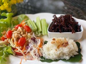 The Scene Cliff View Villas