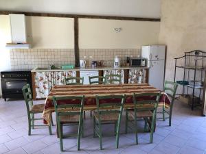 Maisons de vacances Villa Gites Chambre d hotes avec piscine Dordogne 2-4-6-8-10 personnes : photos des chambres