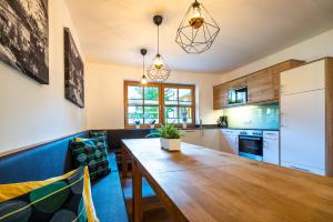 Chalet SONNECK Summer Card included