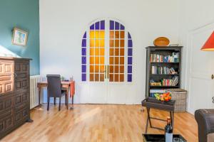 VIA ITALIA AP1054 - By Riviera Holiday Homes