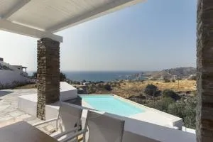 modern apartment with a sea view and swimming pool in Koundouros - Chavouna