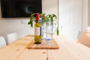 Beautiful 6 Bedroom Holiday Home, Manchester