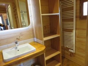 LES MATHIEUX la cabane du Parc