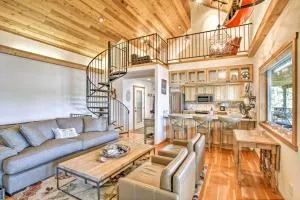 South Lake Coeur dAlene Home with Dock and Kayaks! - Saint Maries