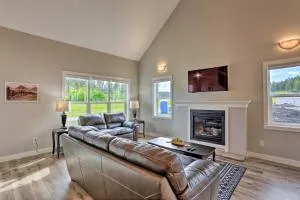 Heart of Black Hills Home by Mickelson Trail! - Tigerville