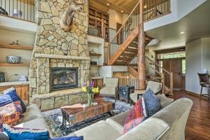 26-0111 Fairplay Home w Hot Tub & Mountain Views!