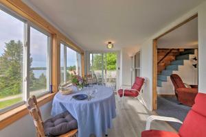 Waterfront Cottage - 17 Mi to Acadia Ntnl Pk!