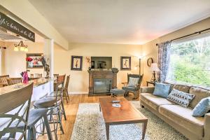 Coeur dAlene Home with Game Room and Private Yard