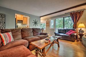 Condo with Furnished Deck - Walk to Sugar Mountain!