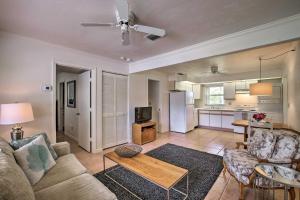 Modern Bonita Beach Apt with Patio - Steps to Beach!