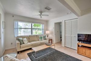 Modern Bonita Beach Apt with Patio - Steps to Beach!