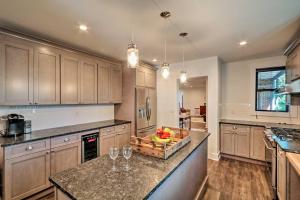 Updated Downtown Red Bank Home 5 Mi to Beach!