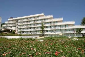 Hotel Com - All Inclusive - Tschatallar