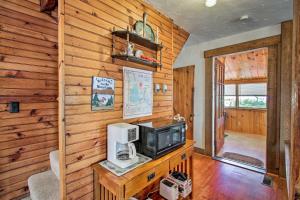 Center Ossipee Pet-Friendly Cottage with Dock!