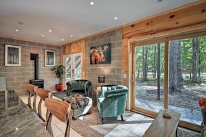 Dog-Friendly Home Near Crystal Mtn and Outdoor Rec!