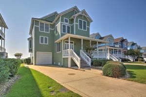 obrázek - Manteo Waterfront Resort Home with 30-Ft Dock!