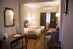 Lafayette Hotel