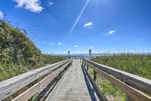 Beach Access, Ocean View Myrtle Beach Condo!