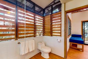 Inn The Trees CabaƱas