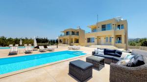 Liberty & Freedom Luxury Villas Chania Greece