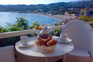 Appartements L’Ile Rousse les pieds dans l’eau : photos des chambres