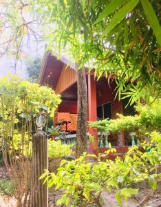 Save Bungalow Koh Tao