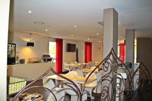 Hotels Kyriad Charleville Mezieres : photos des chambres