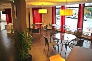 Hotels Kyriad Charleville Mezieres : photos des chambres