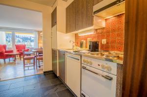 Rothornblick 46 by Arosa Holiday