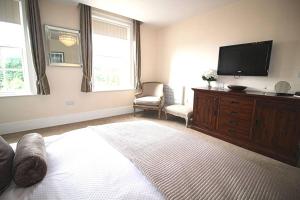 Two-Bedroom Apartment room in Sterling House @ Short Stays