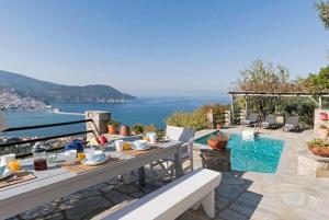 Villa Nina Skopelos Greece