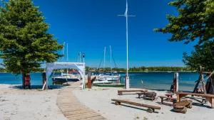 Przystań Tło dla Mew - 雷泽沃