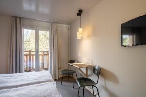 Double Room with Balcony room in Hotel Alpenruhe - Vintage Design Hotel