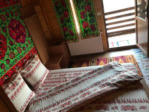 Floare de Maramures 2