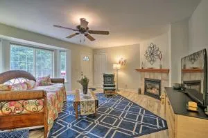 Private Deck Pollock Pines Apt on 5 Acres - 普莱瑟维尔