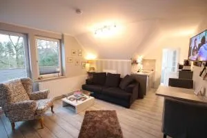 Haus Eichenhain FeWo Hamburg - 希舍尔