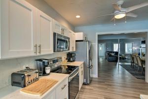 Lake Worth Home with Shared Pool, Patio and Water Views