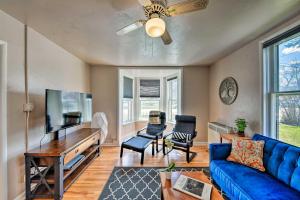 Chic Downtown Home with Grill, Steps to Main Street!