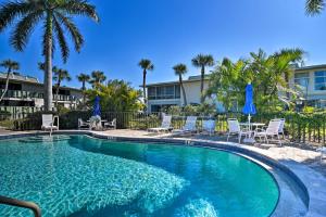 Apartment room in Long-Term West Cove Bay Haven - Walk to Ocean!
