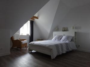 Maisons de vacances Gite de la Roche - Grande maison bretonne : photos des chambres